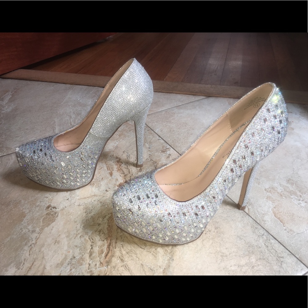 De Blossom Collection Silver Stilettos